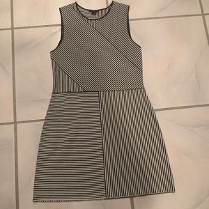 Theory Lg stretch dress